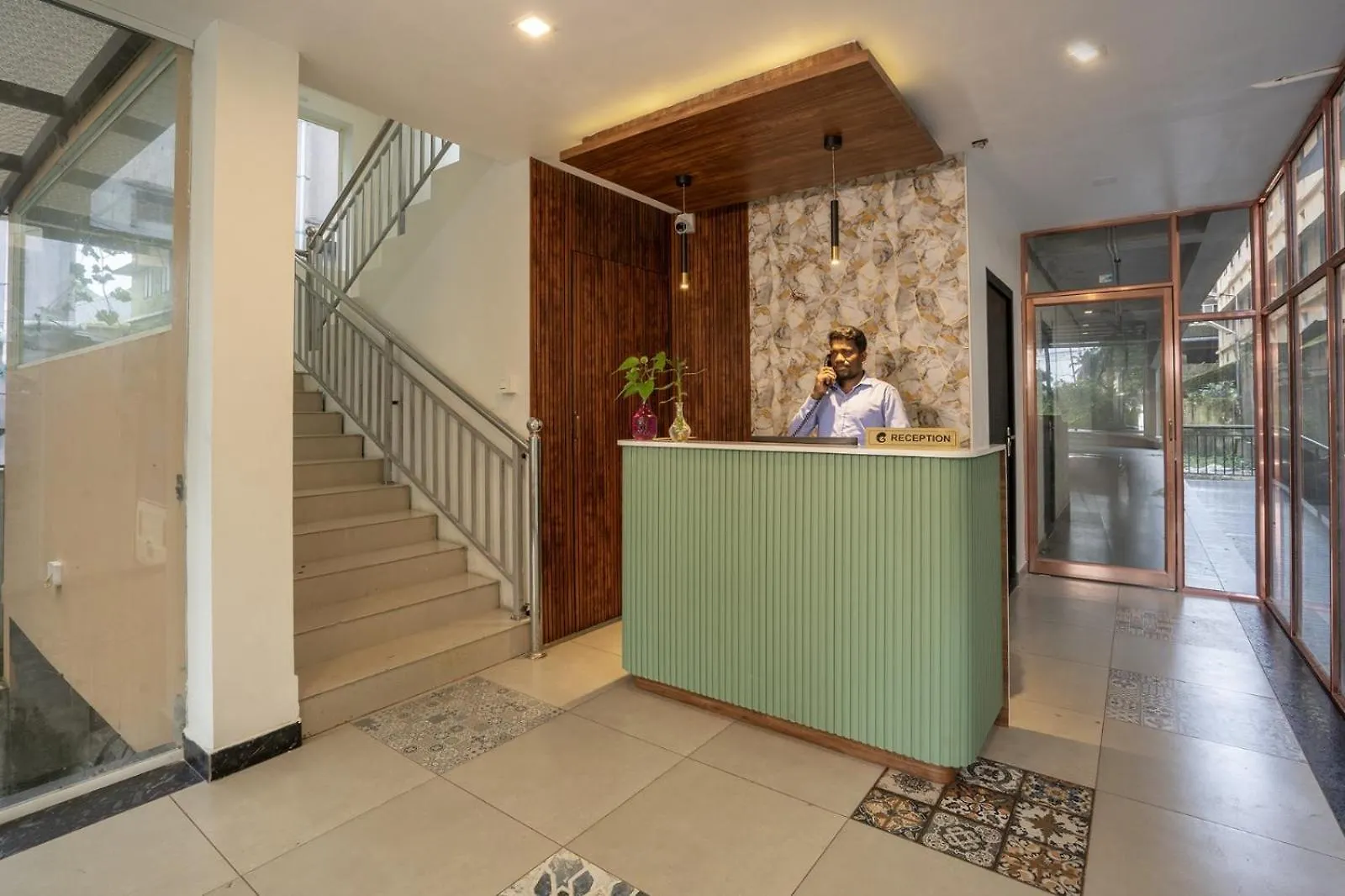 Br Residency Hotel Thrissur
